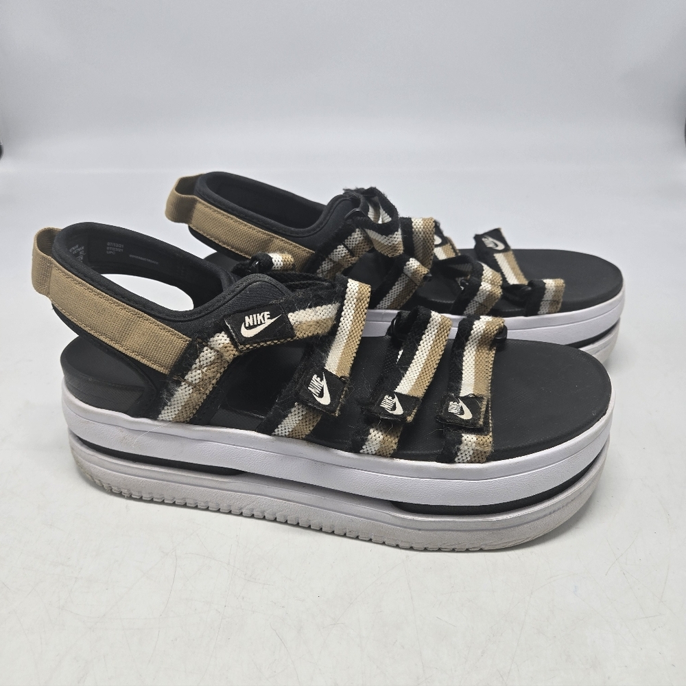 NIKE Icon Platform Sandals 11